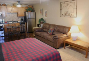 Aspen West Deluxe 3 - On Main St - Fireplace - Washer - Dryer - Grill